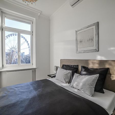 Luxury Downtown Dreams Apartman Budapest Kültér fotó